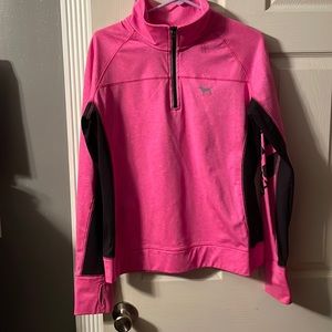 Victoria’s Secret PINK Ultimate Long Sleeve pullover large with thumb holes